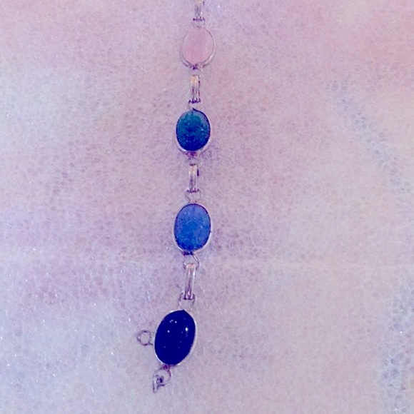 Egyptian Charm - Vintage Simulated Stone Scarab Bracelet - different ton… - Picture 10 of 12